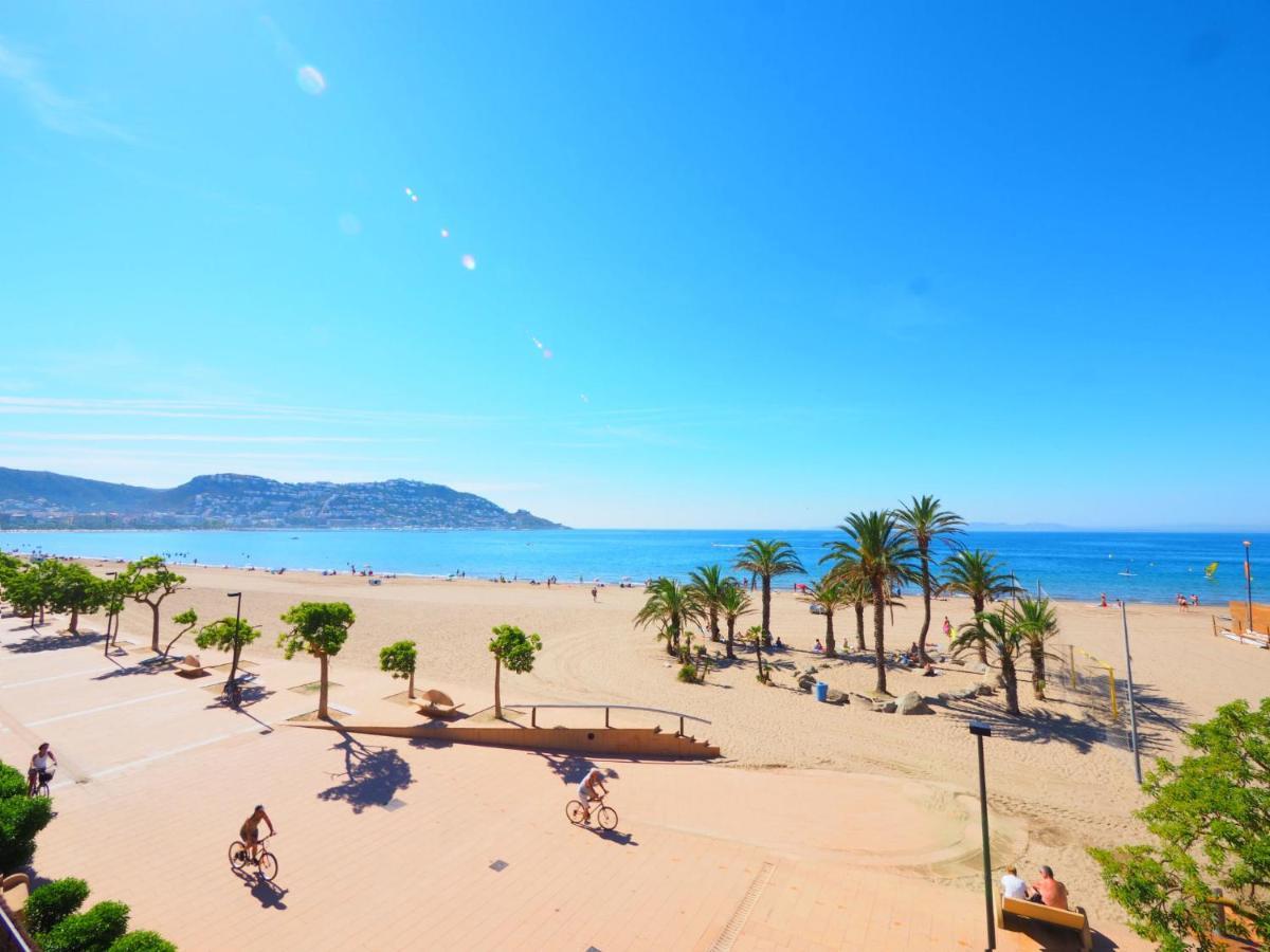 Apartment Platja De Roses-8 By Interhome 외부 사진