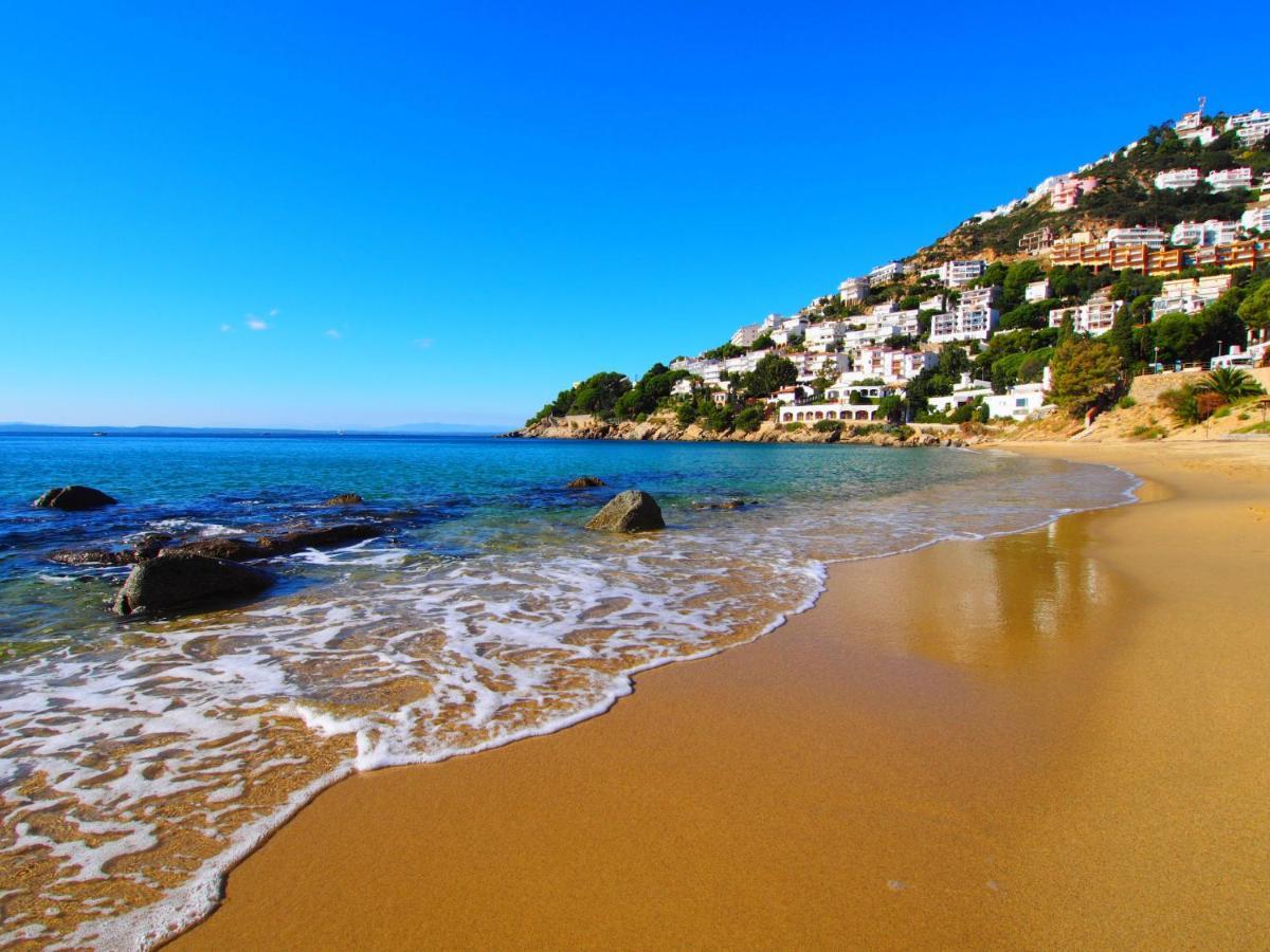 Apartment Platja De Roses-8 By Interhome 외부 사진